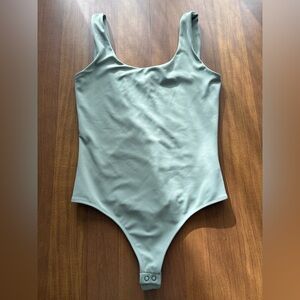 Express Women’s Body Contour Body Suit in Mint Green